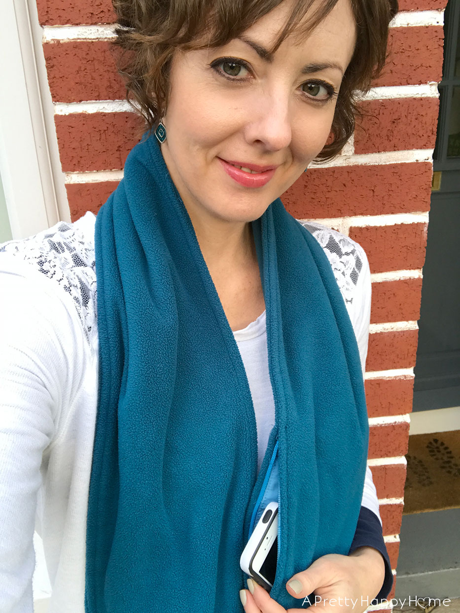 Easily Add a Hidden Pocket in a Scarf – A Pretty Happy Home