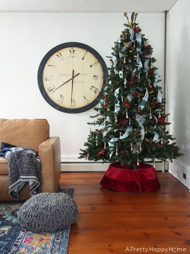 piano pedal tree topper