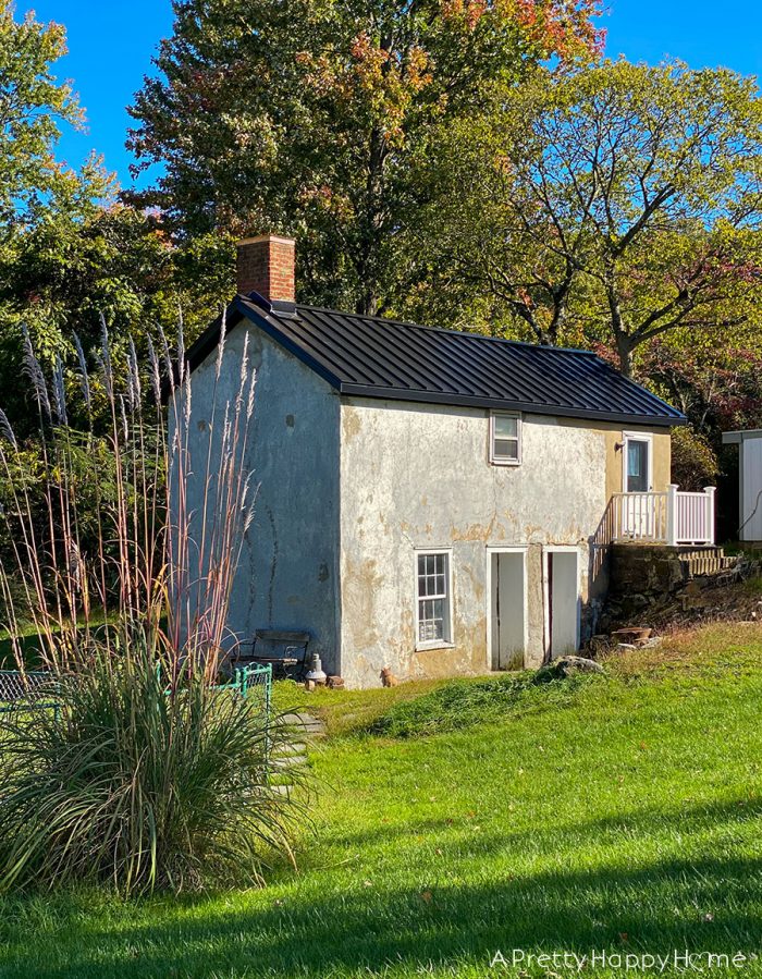 black metal roof carriage house