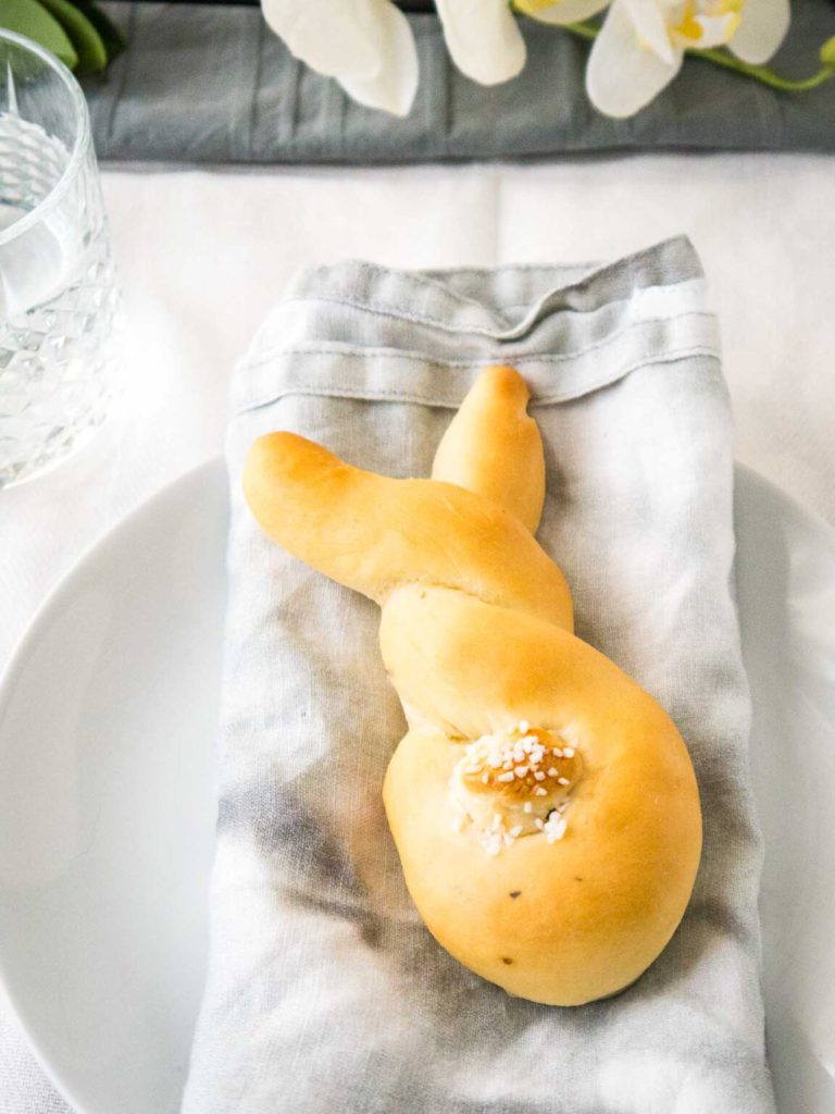 easter bunny rolls by plated cravings on the happy list