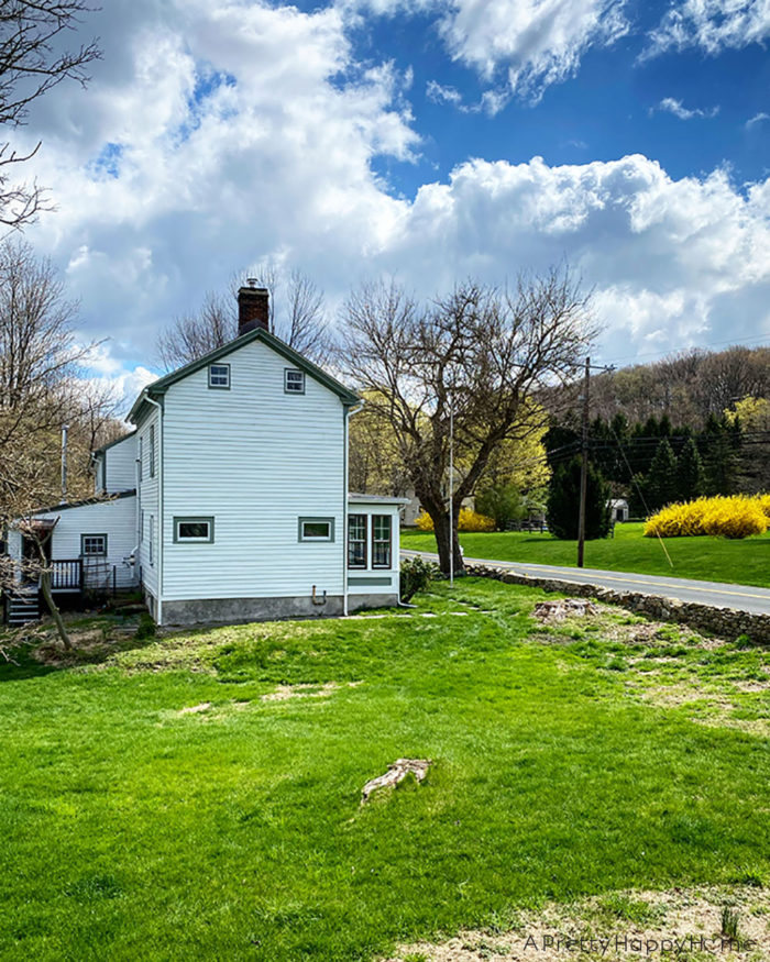 colonial farmhouse exterior april 2021