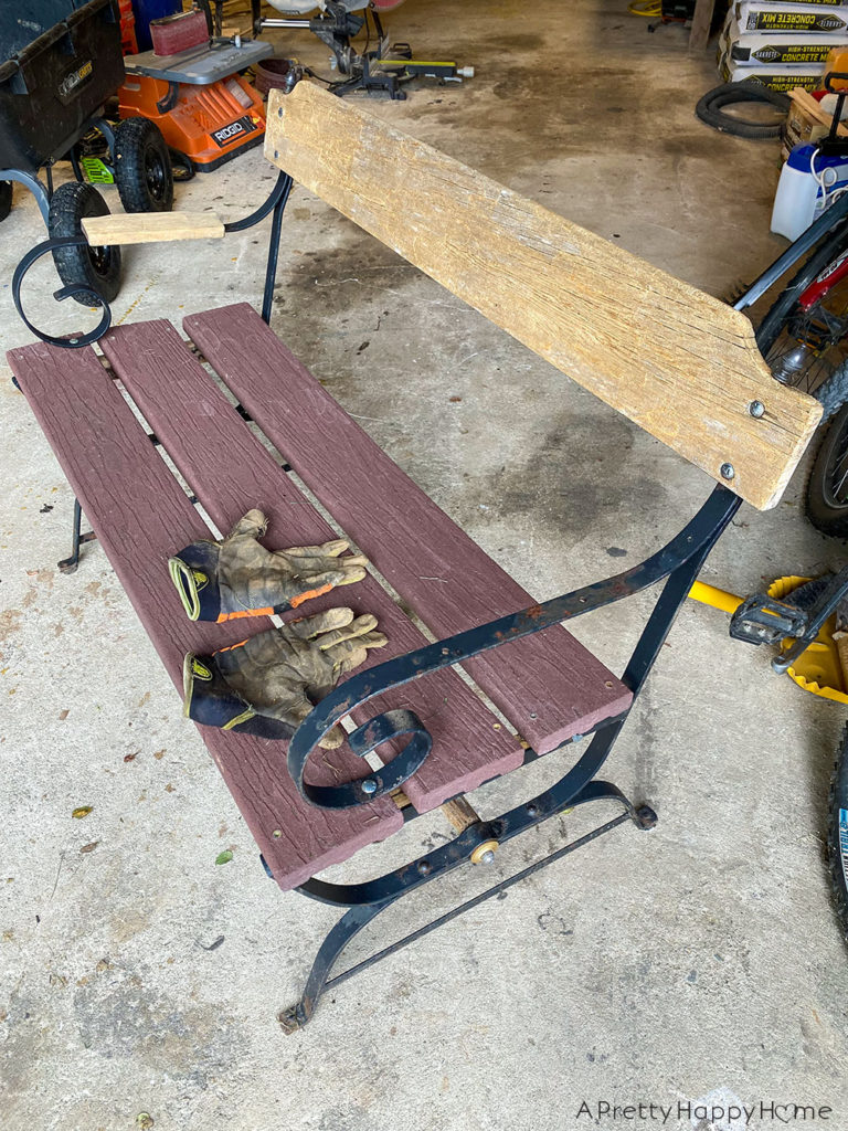 How to Fix a Sagging Wood Bench