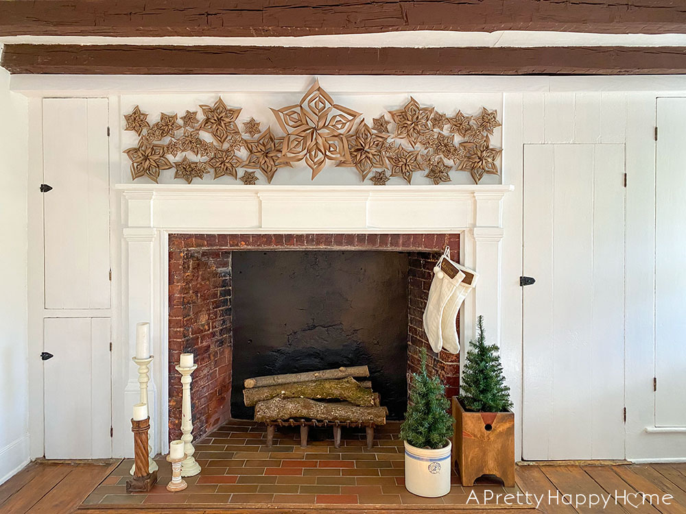 Merry Christmas 2021 paper snowflake mantel