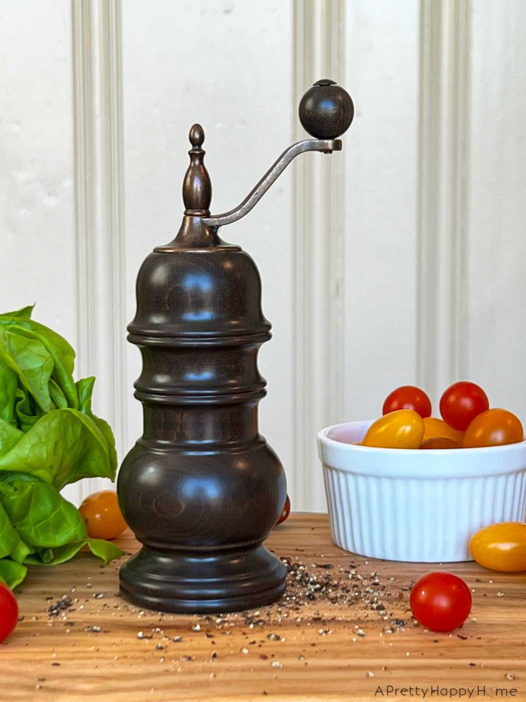In Praise Of: Pretty Pepper Mills – A Pretty Happy Home