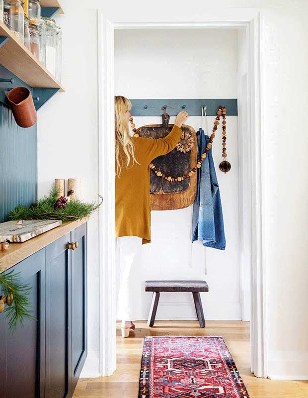 nut garland diy instructions from house and home on the happy list