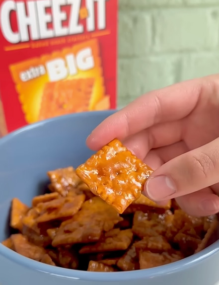 candied cheez-its recipe from cheez-its on the happy list